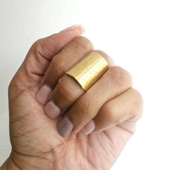 Short Hammer BrassTextured Armor Ring! - Picture 2 of 2
